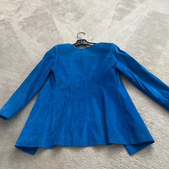 Danier suede blazer - Picture 6 of 6